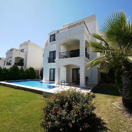Vila Elegant 2/3