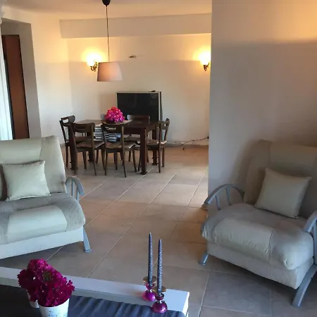 Vila Elegant 2/3