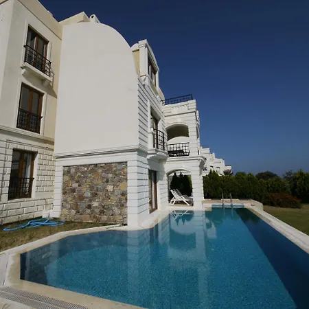 Elegant 2/3 Yalıkavak